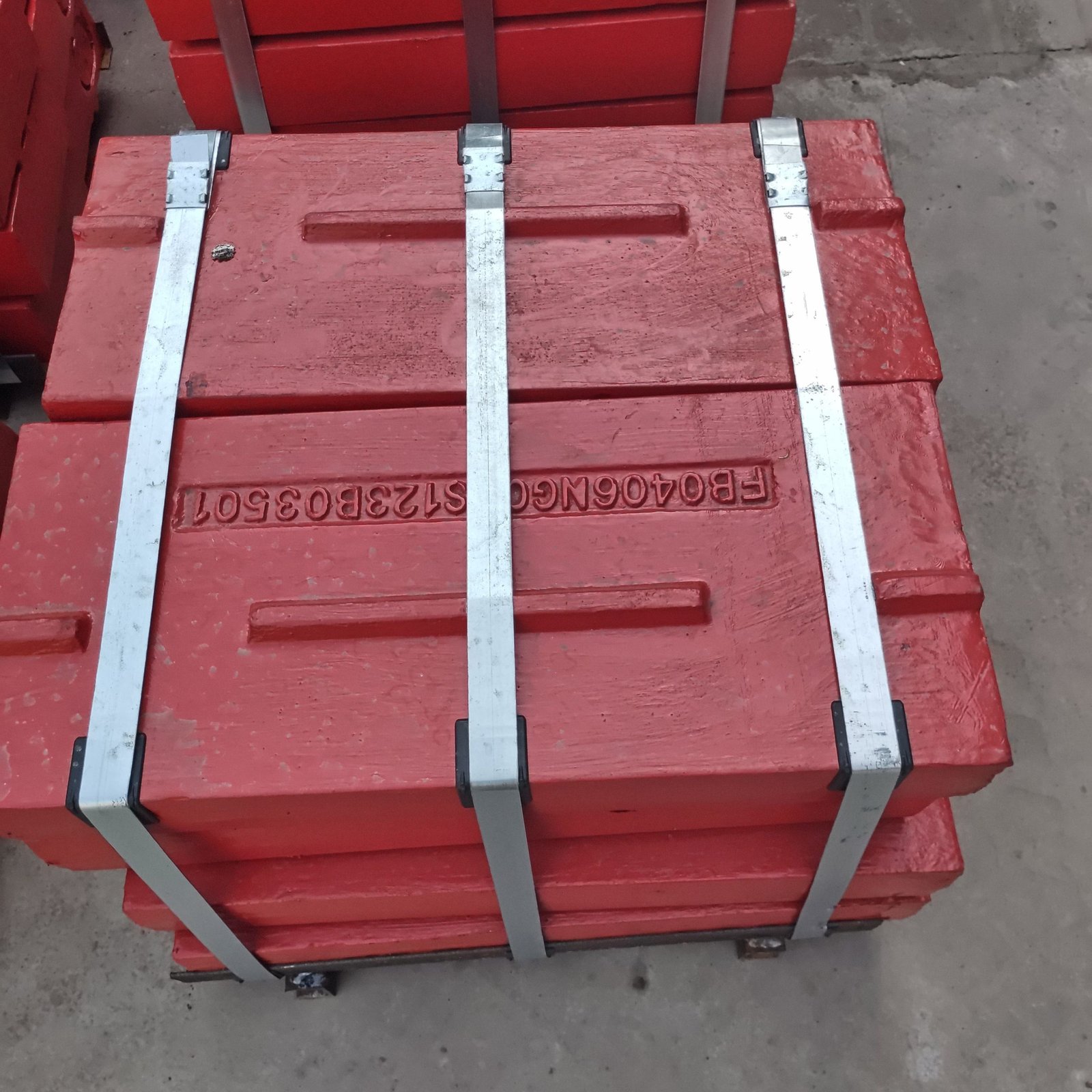 High Chrome Quarry Stone Crusher Wear Parts Flat Hammer - Image 4